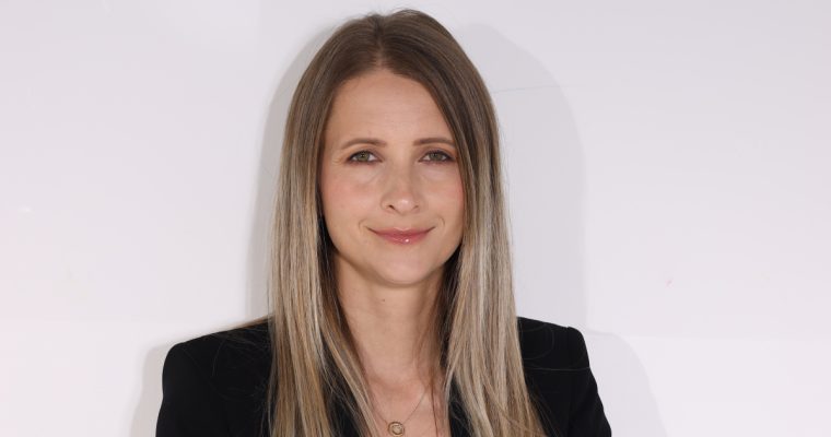 Nastija Egartner_fotografija za članek